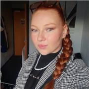 Étudiante ayant fini et réussi une Licence LEA anglais/chinois, et ayant passé 1 an en échange à Manchester.